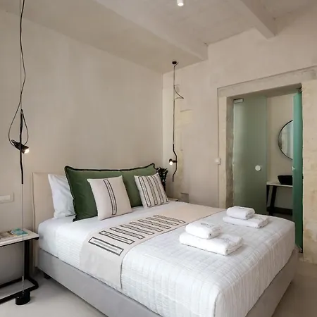 Old Town Luxury With Private Pool And Terrace ヴィラ *
