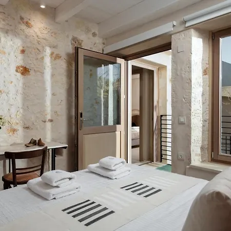 Old Town Luxury With Private Pool And Terrace ヴィラ レティムノ