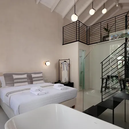 Old Town Luxury With Private Pool And Terrace ヴィラ *
