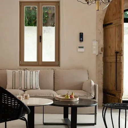 Old Town Luxury With Private Pool And Terrace Villa *