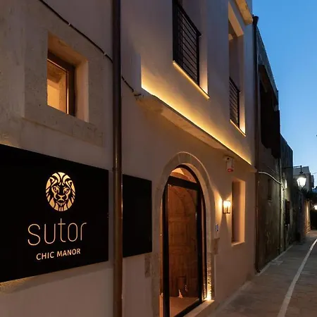 Old Town Luxury With Private Pool And Terrace Villa